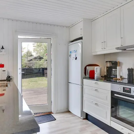 Sybille - From The Sea In Ne Jutland By Interhome * Hals