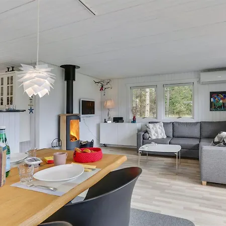 Sybille - From The Sea By Interhome Casa de Férias Hals