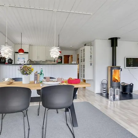 Sybille - From The Sea By Interhome Tatil Evi *
